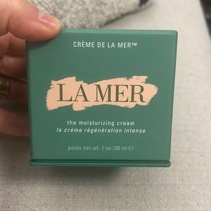 SOLD La Mer 1 oz crème de La mer moisturizing cream